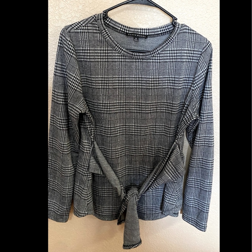 Haute Monde women’s top. XL